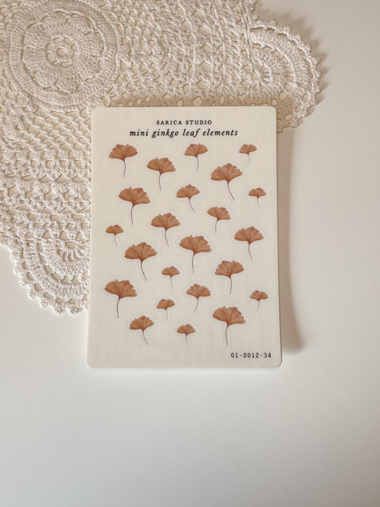 Sarica Studio - Mini ginkgo leaf elements