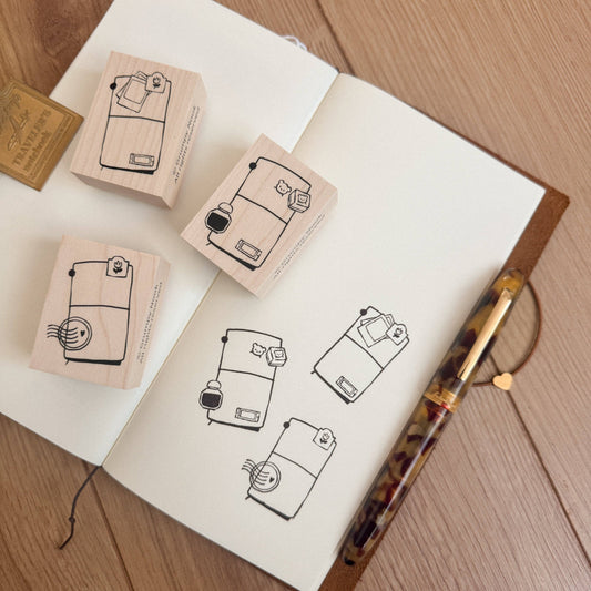 Grumpy Nook - Stamp - TN & ink