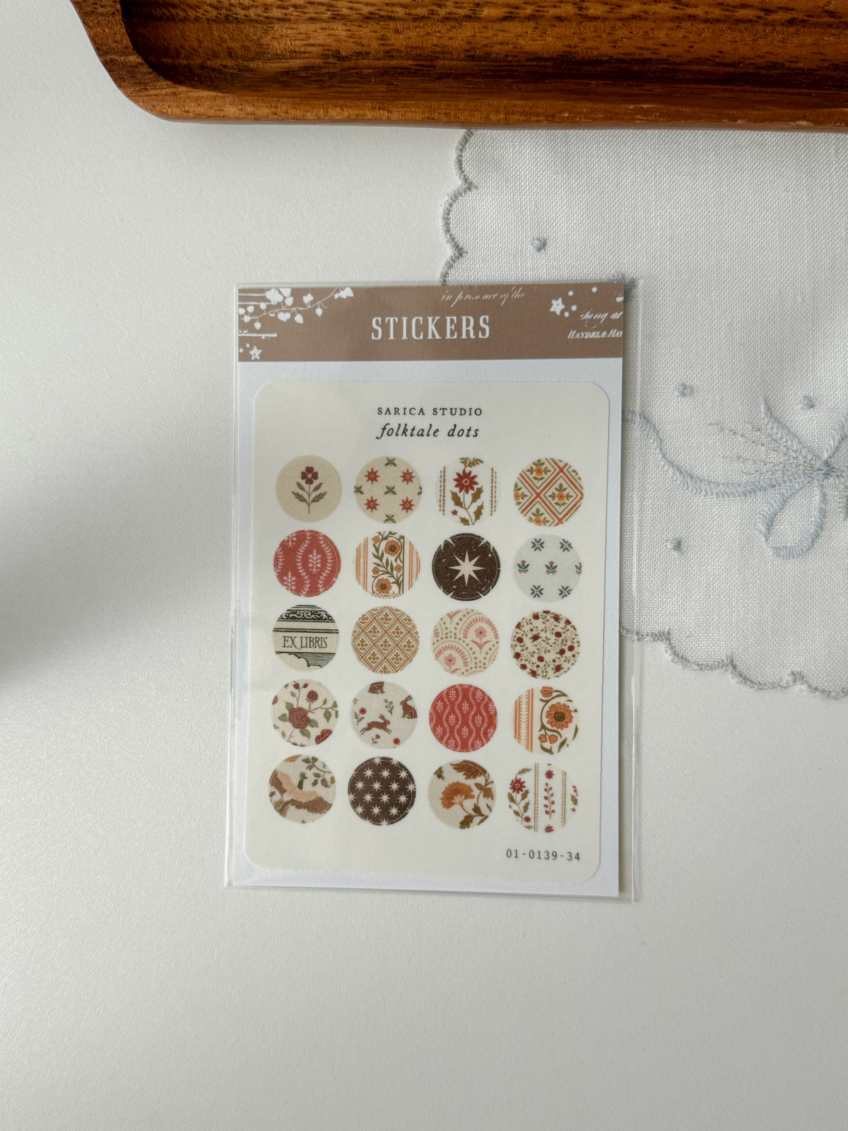 Sarica Studio - folktale dots