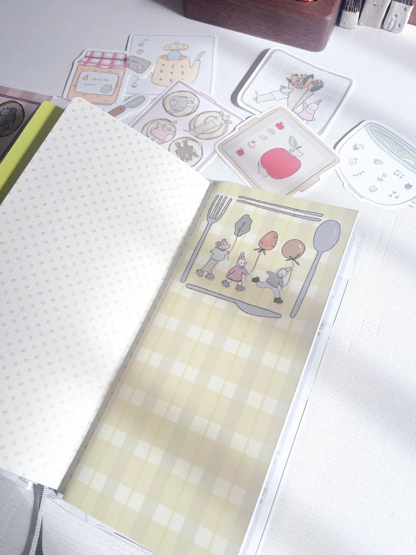Kuboandlucy Stationery Co | Sticker Release Boek | Hobonichi Weeks Formaat