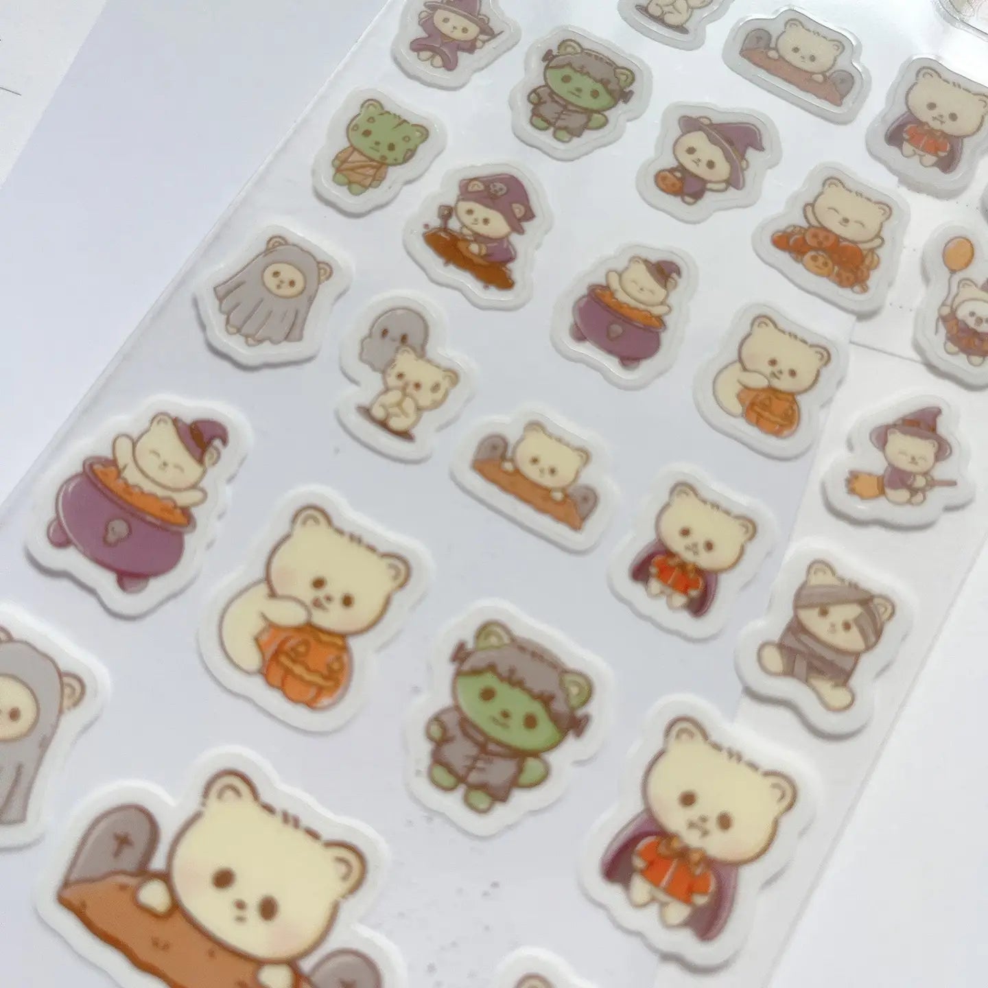 Kubo and Lucy - Halloween Bears - Sticker sheet