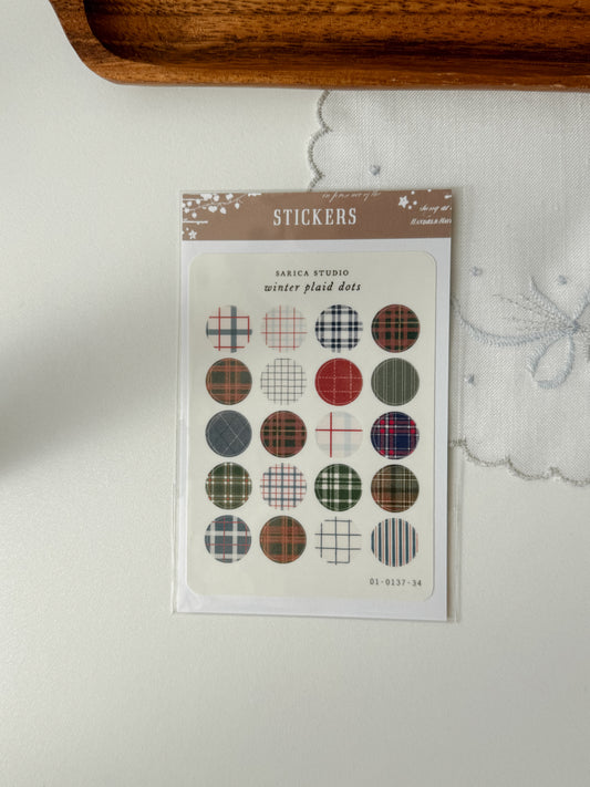 Sarica Studio - winter plaid dots
