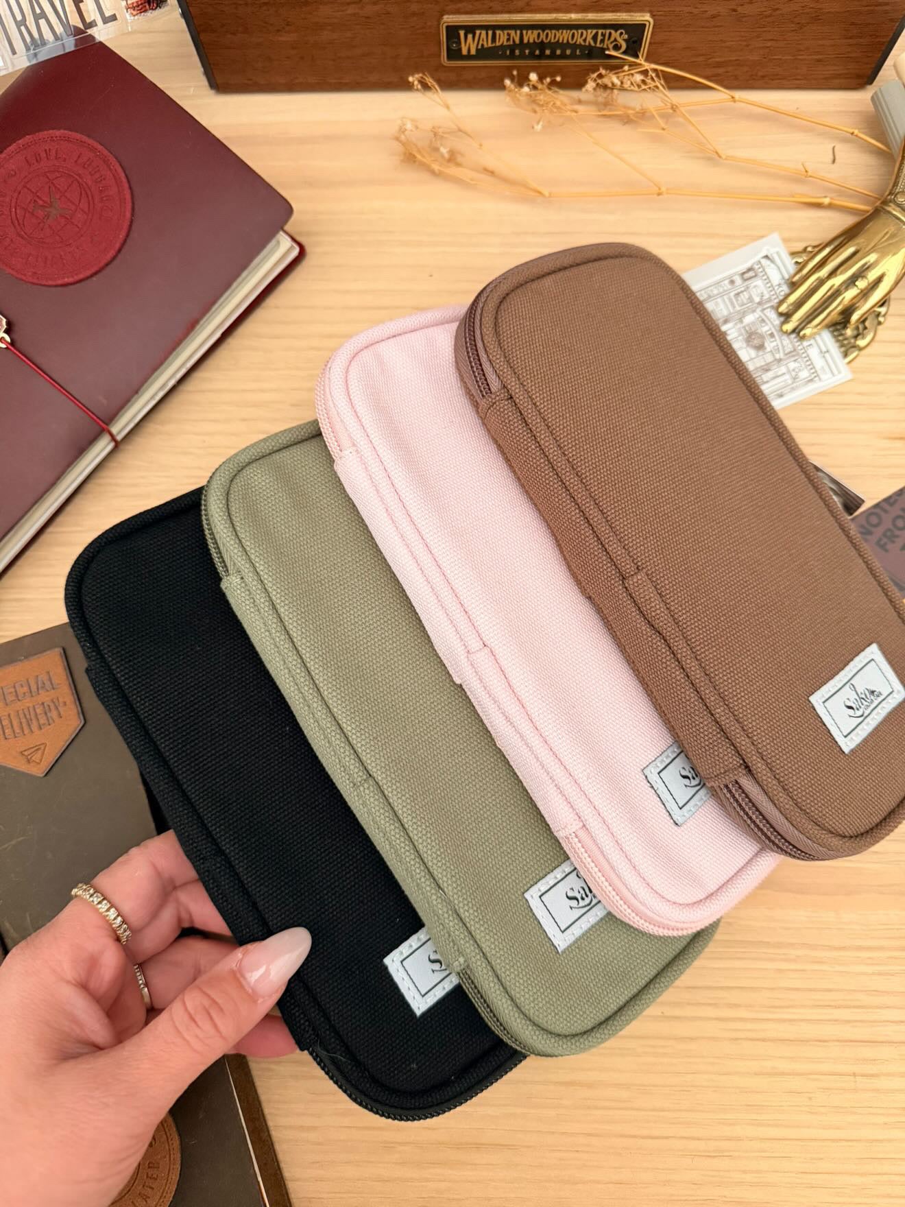 PRE-ORDER Kolour Cafe - Pen pouches (4 colors)