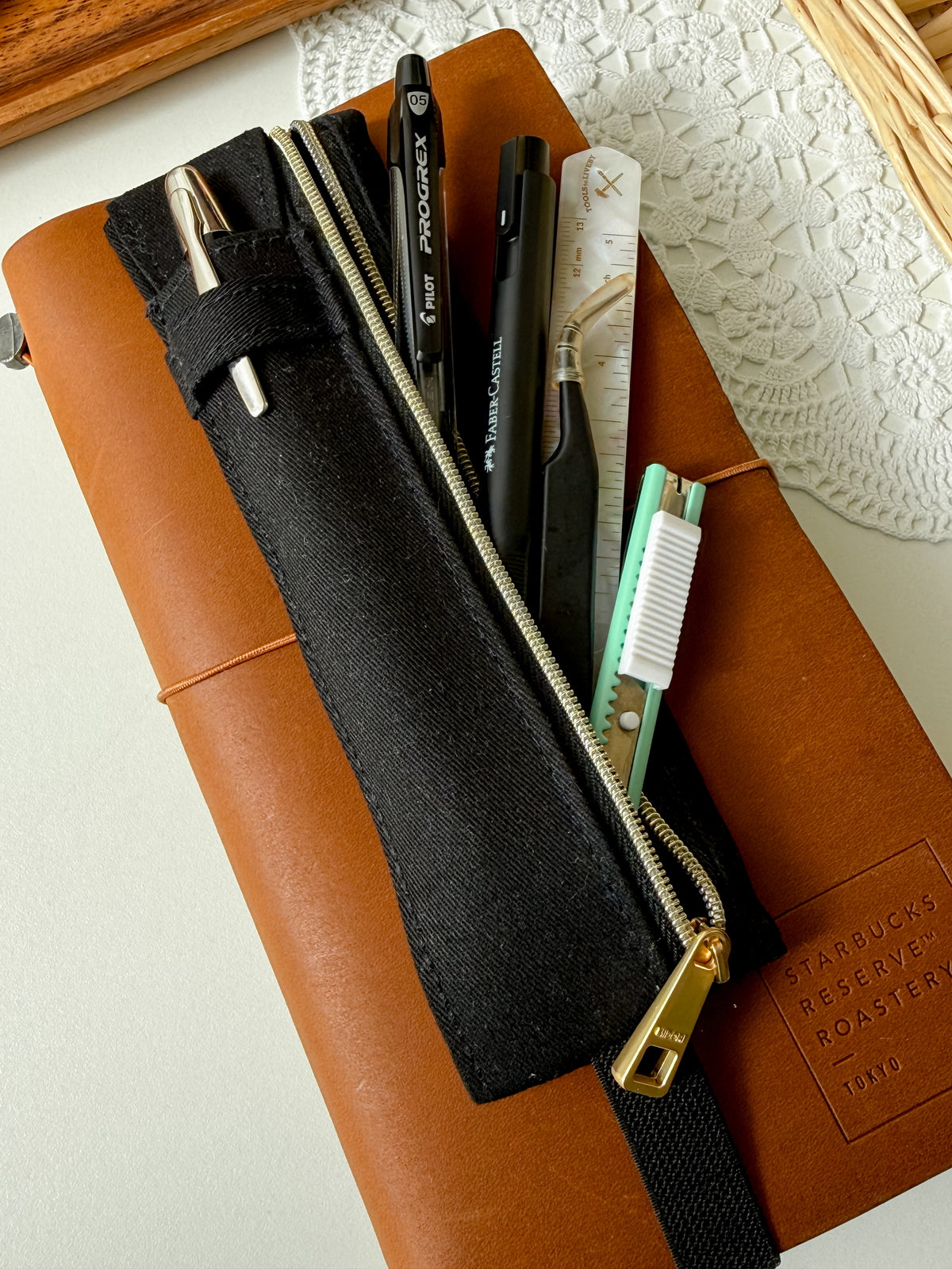 Midori - Book Band Pen Case B6 - A5 - regular TN Black