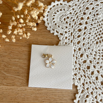 Journal charm - White flower