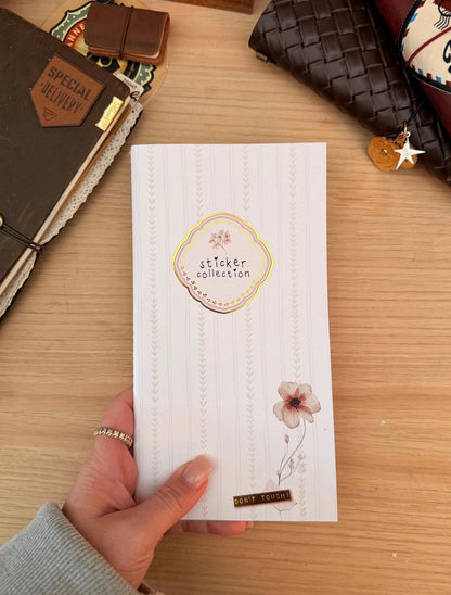 Kolour Cafe - sticker book - Regularsize