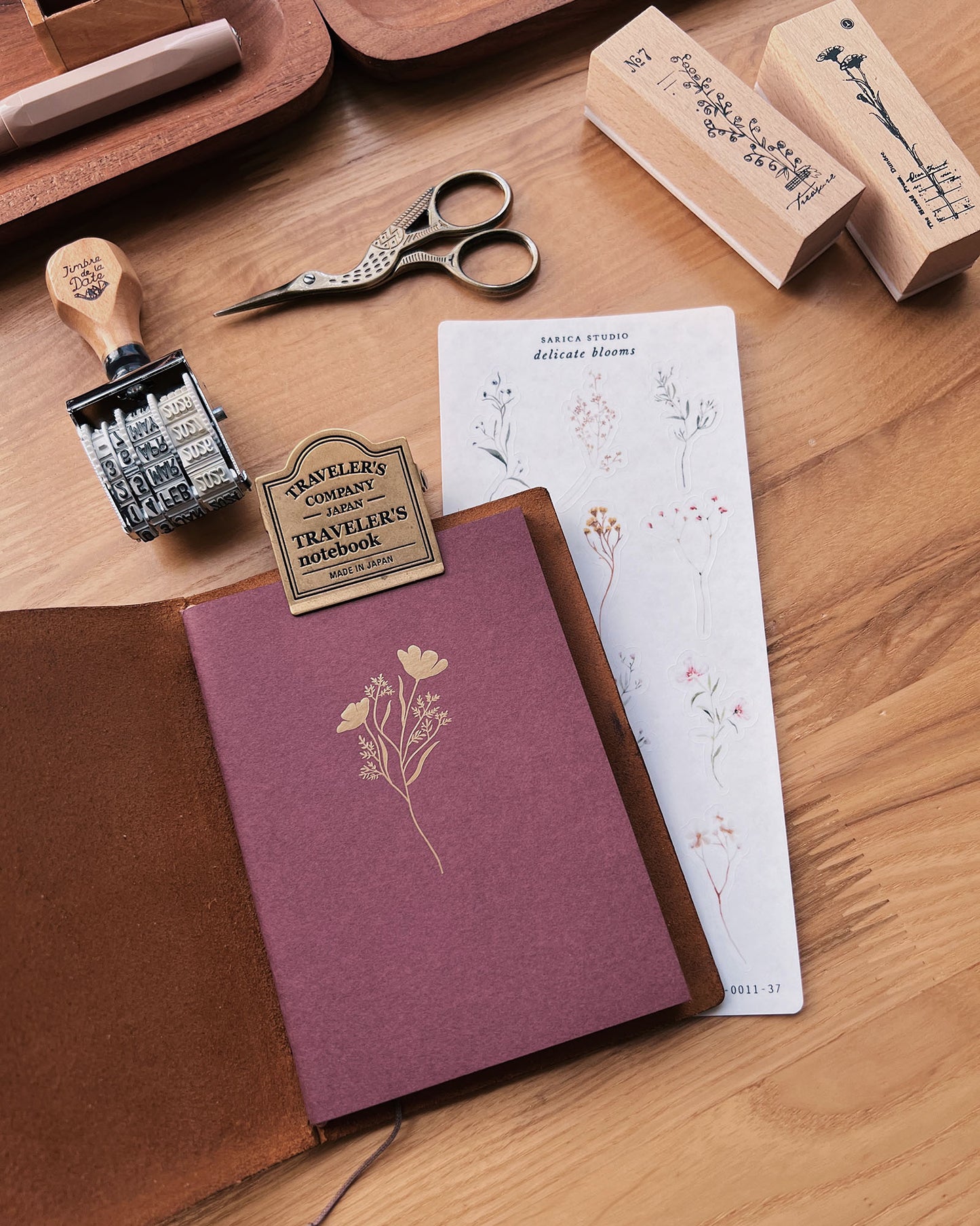 Sarica Studio - Floral notebook - Passport size TN
