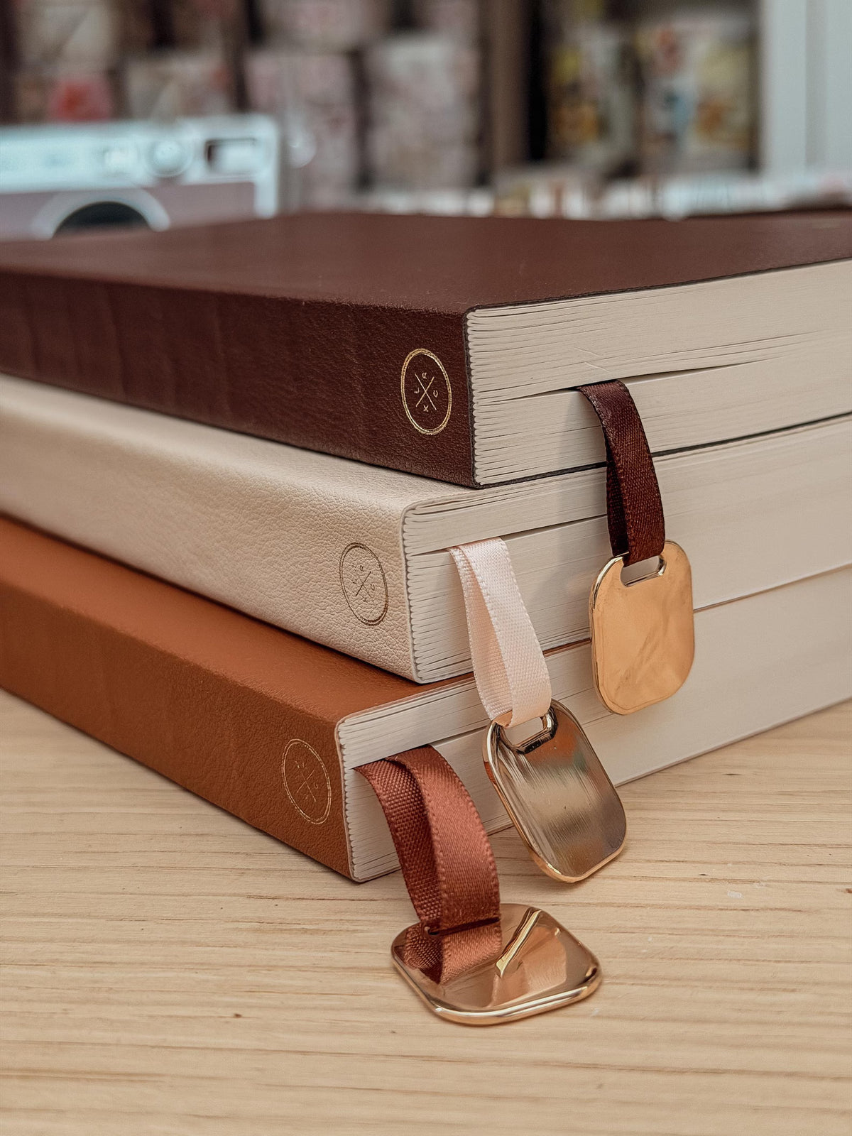 Kolourcafe - KAKU notebook - regular size (3 colors)