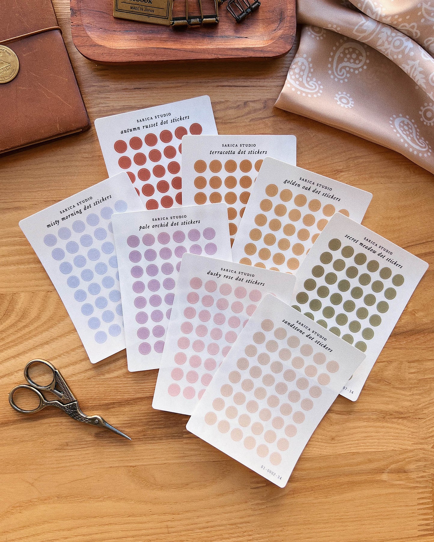 Sarica Studio - Mini dot stickers